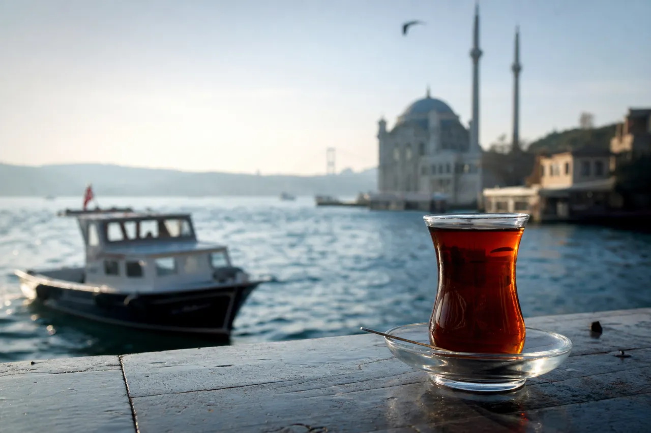 Türkischer Tee: Wirkung auf Gesundheit und Wohlbefinden